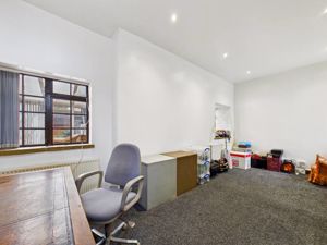 Photo 13- click for photo gallery